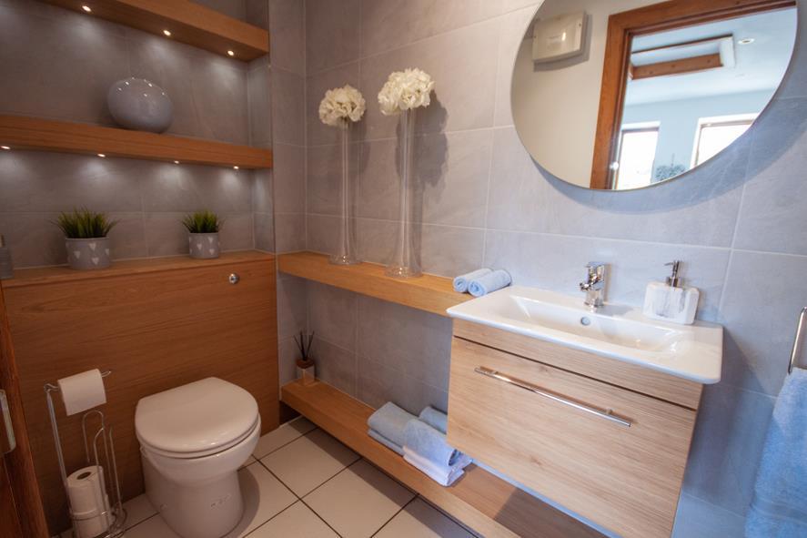 Guest cloakroom