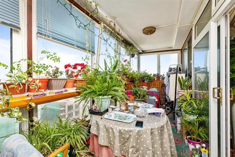 2 bedroom flat for sale - St. Margarets Place, Brighton