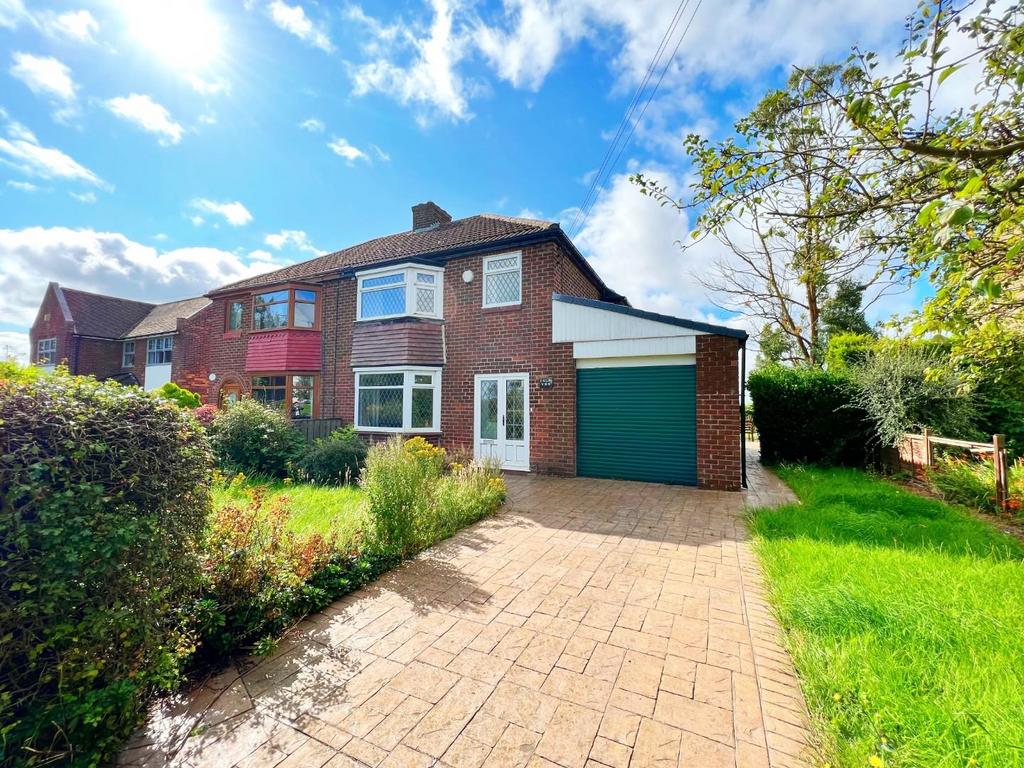 East Lane, Trimdon Village 3 bed semidetached house £165,000