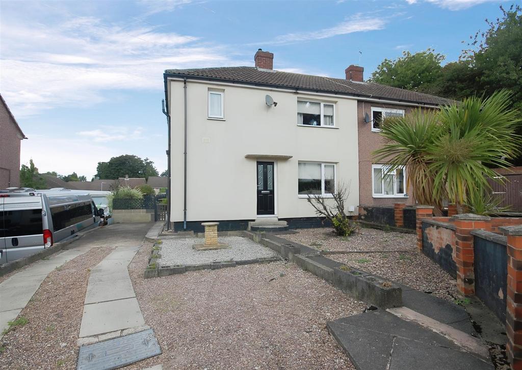 The Mount, Kippax 3 bed semidetached house for sale £210,000