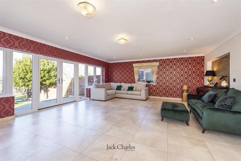 5 bedroom detached house for sale - Colts Hill, Tonbridge