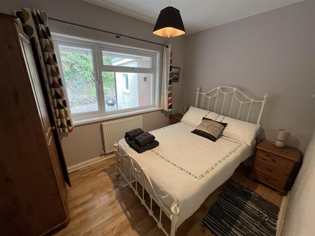 Bedroom 3  (rear)