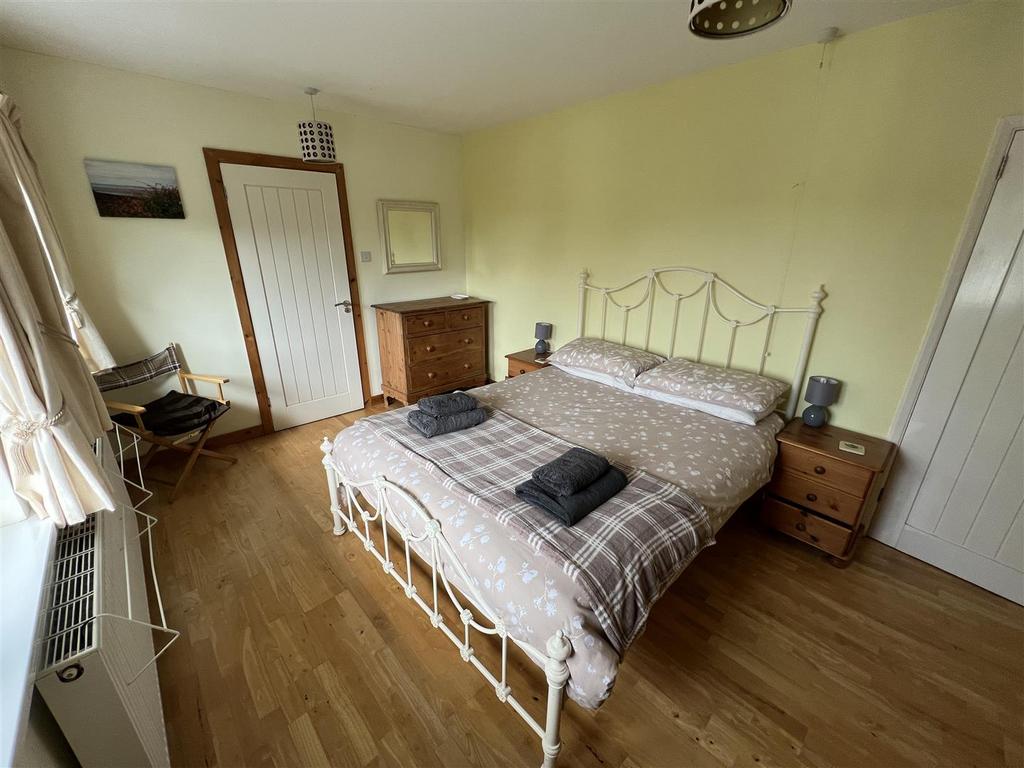 Bedroom 1 (front)