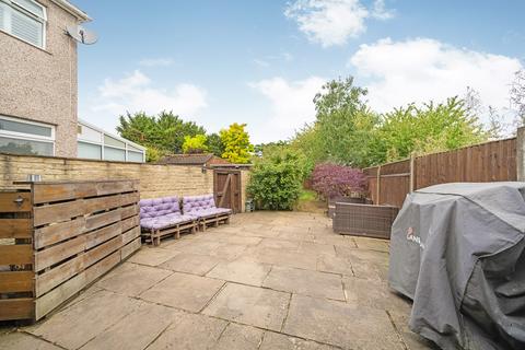 12 Trevor Close, Bromley, BR2 7NS