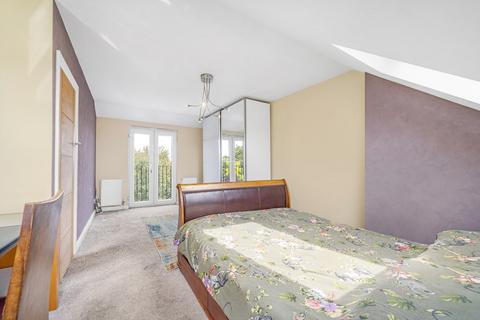 12 Trevor Close, Bromley, BR2 7NS