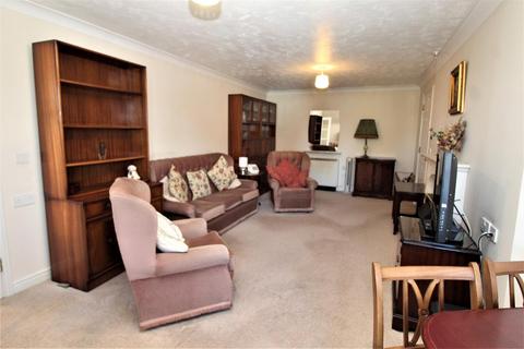 2 bedroom retirement property for sale - Darkes Lane, Potters Bar EN6