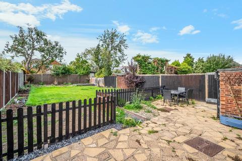 3 Larch Crescent, Epsom, KT19 9EL