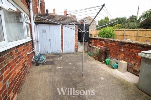 4 bedroom semi-detached house for sale, Newtown, Spilsby