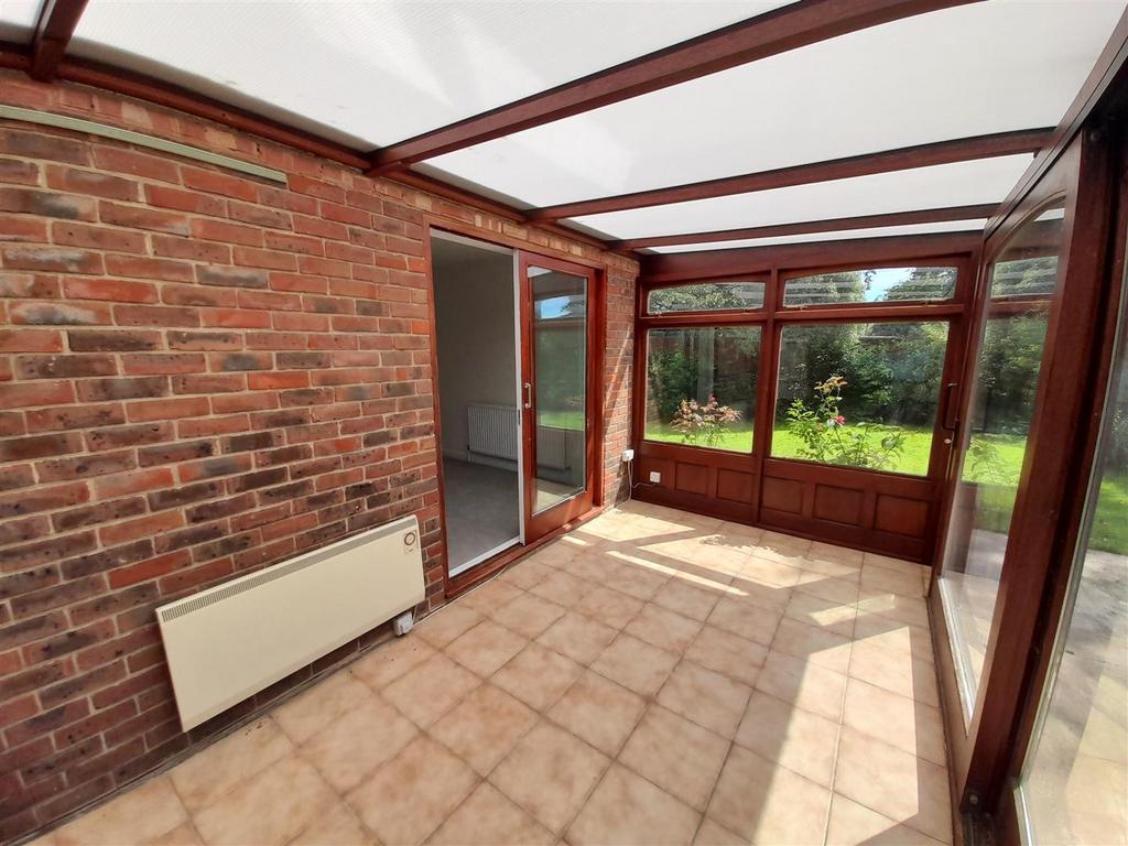 Conservatory 1.jpg
