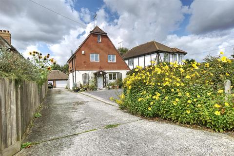 4 bedroom detached house for sale, Peartree Lane, Bexhill-On-Sea