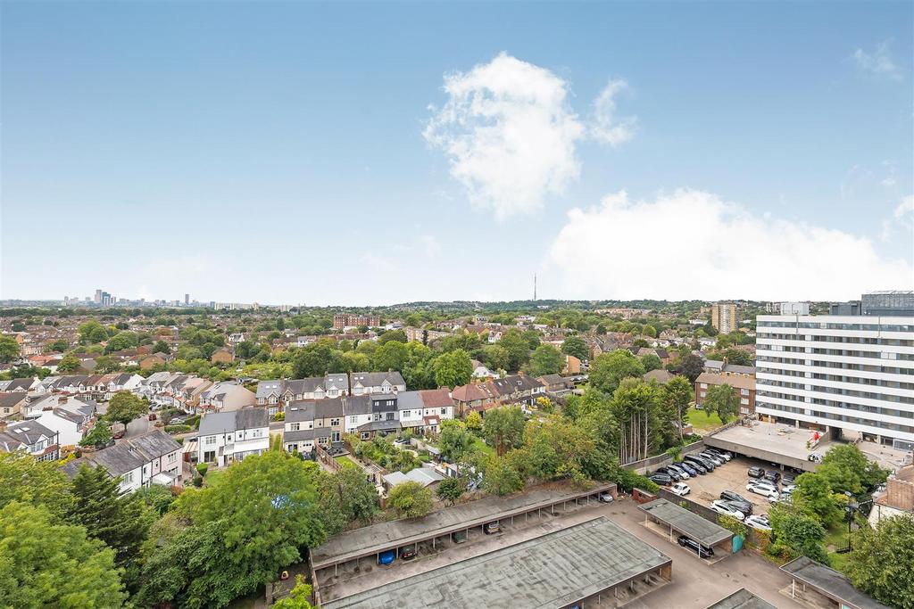 44 Deverill Court-8.JPG
