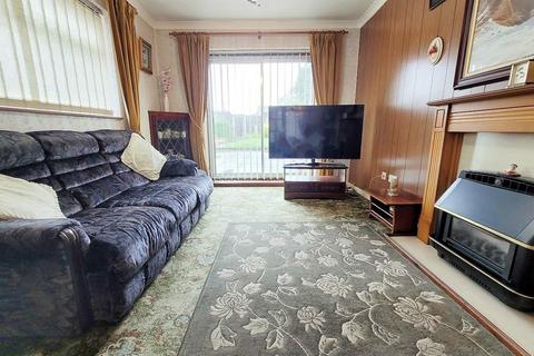 26 Longfellow Walk, Tamworth, B79 8LT