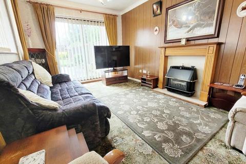 26 Longfellow Walk, Tamworth, B79 8LT