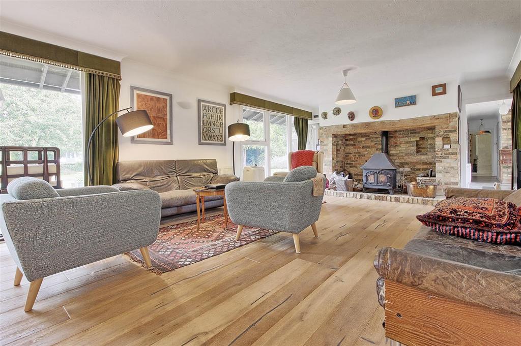 Commercial End, Swaffham Bulbeck, Cambridge 4 bed detached bungalow for