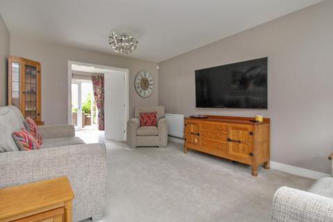4 bedroom detached house for sale - Oak Close, Boroughbridge, York