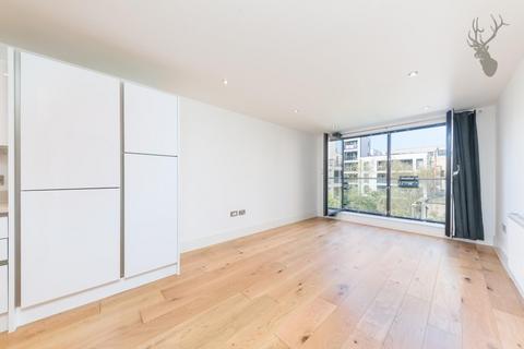 1 bedroom flat to rent, Axio Way, London