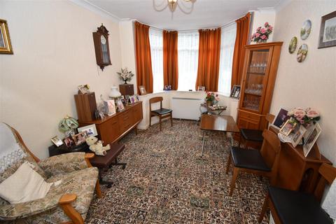 3 bedroom semi-detached house for sale - Bromford Road, Hodge Hill, Birmingham