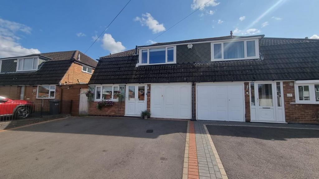 Gaydon Road, Solihull 3 bed semidetached house £340,000