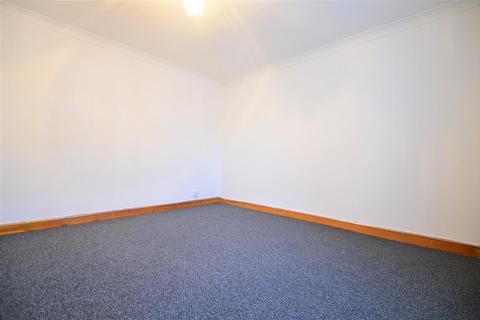 9 Maple Crescent, Slough, SL2 5LW