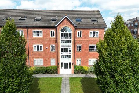 2 bedroom penthouse for sale, Gadfield Grove, Atherton, Manchester