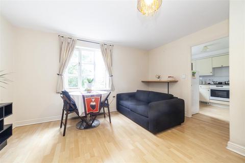 2 bedroom flat to rent, Otter Close, Stratford, London, E15