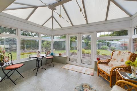 9 Cornwallis Gardens, Broadstairs, CT10 1DW