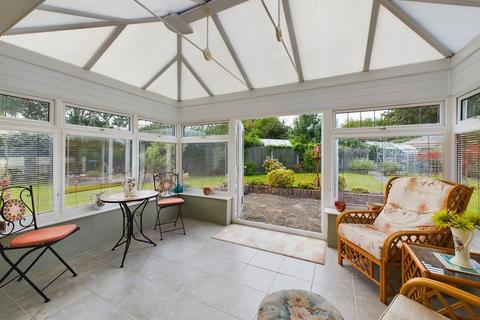 9 Cornwallis Gardens, Broadstairs, CT10 1DW