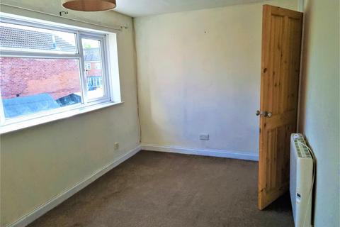 18 Greenacres Drive, Uttoxeter, ST14 7EB