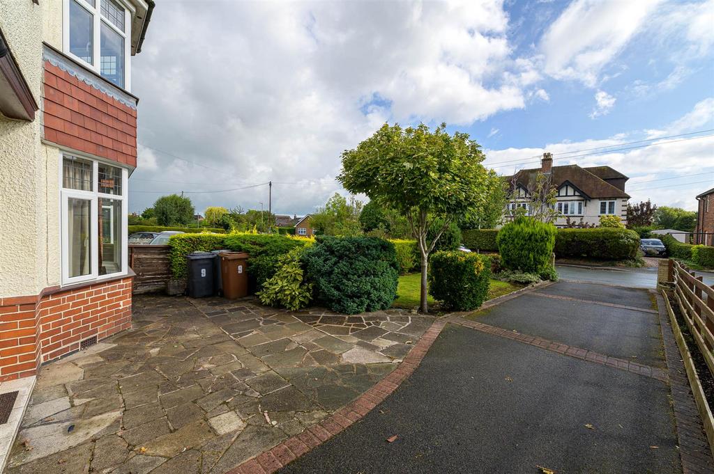 Birchin Lane, Nantwich 3 bed semidetached house for sale £400,000