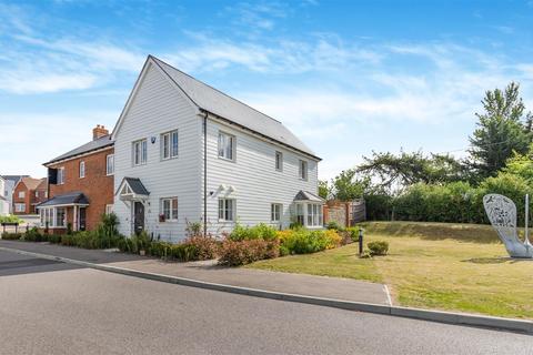 2 Barty Way, Thurnham, Maidstone, ME14 4GB