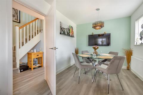2 Barty Way, Thurnham, Maidstone, ME14 4GB