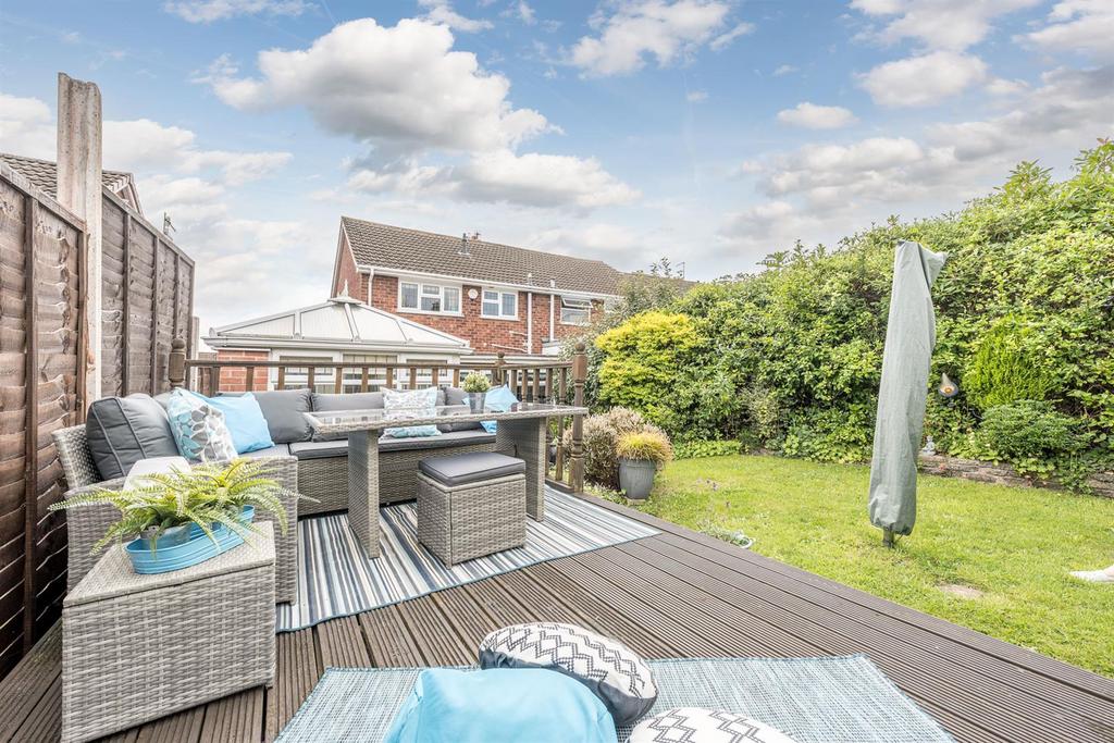 Sandringham Road, Wordsley, DY8 5HN 3 bed semidetached house for sale