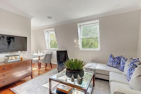 2 bedroom apartment to rent, Garden House, Kensington Gardens Square, London, W2