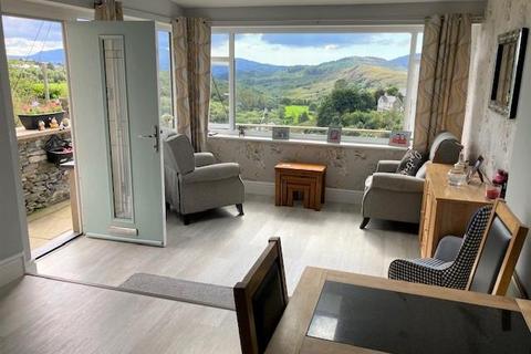 2 bedroom end of terrace house for sale, Richmond Terrace, Blaenau Ffestiniog