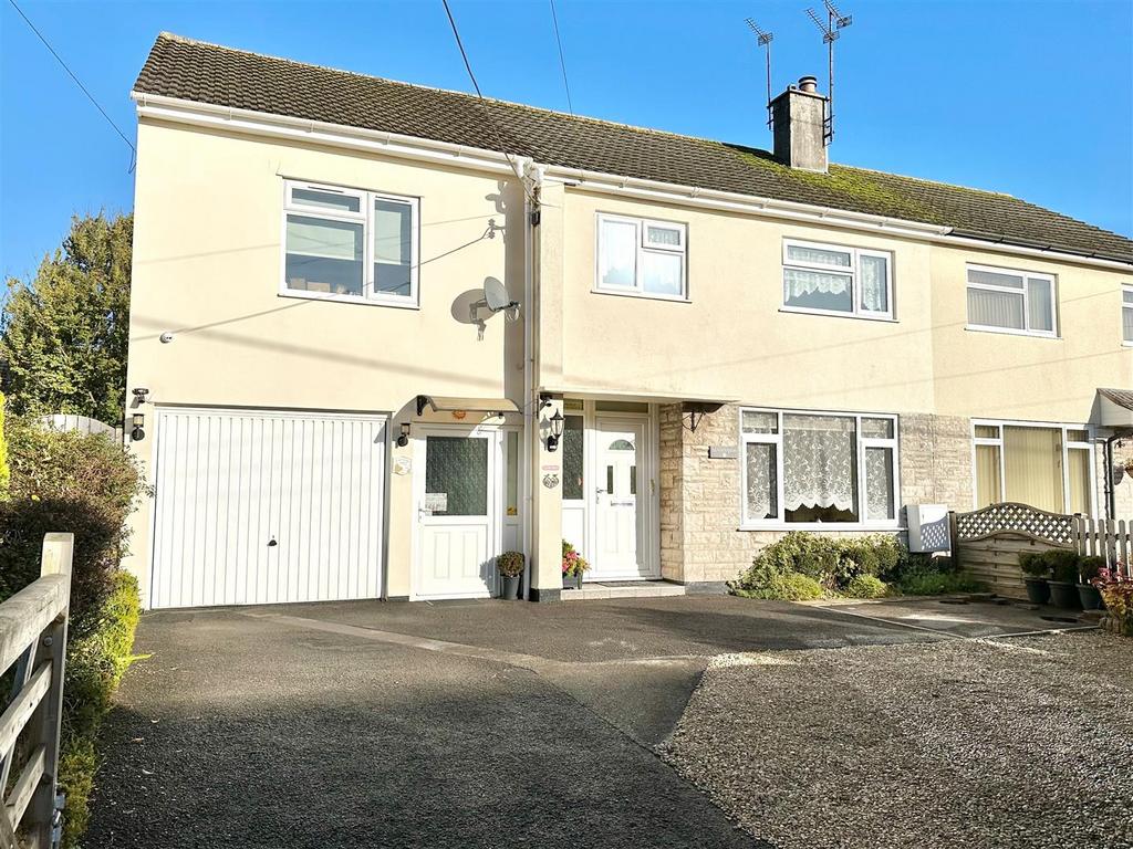 Redfield Road, Midsomer Norton, Radstock 4 bed semidetached house for