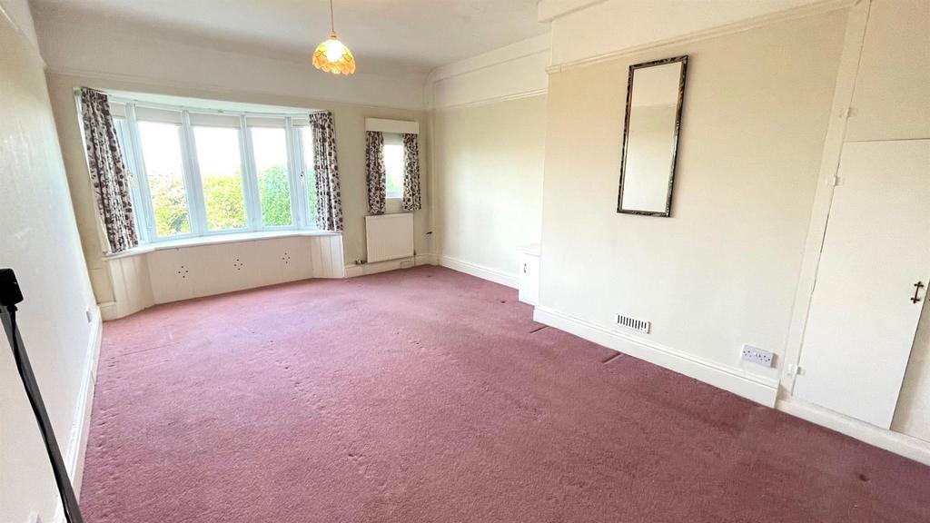 Ground floor bedroom