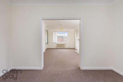 5, Beverley Court Aldrington Close, Hove, BN3 5UB