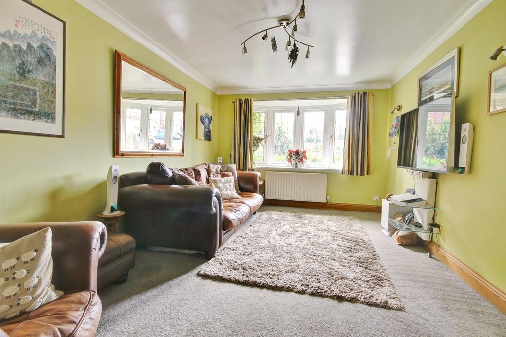 Hedley Court, Bearpark, Durham, DH7 4 bed detached house £200,000
