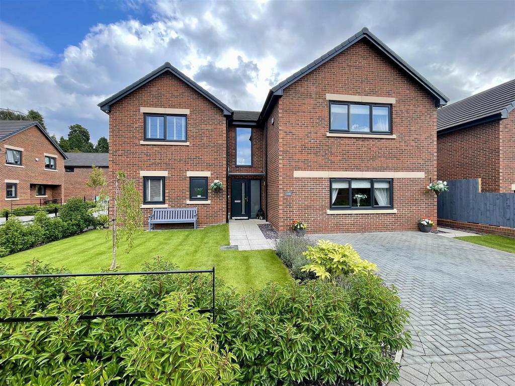 Ravensgarth Drive, Darlington 5 bed house £560,000