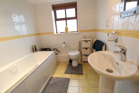 6 High Pastures, Keighley, BD22 6JY