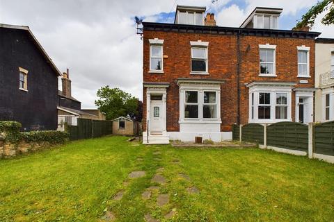 5 bedroom semi-detached house for sale, Bessingby Road, Bridlington