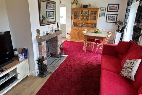 12 Saxon Drive, Rillington, Malton, YO17 8LZ