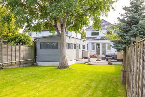 25 Charborough Road, Bristol, BS34 7RA