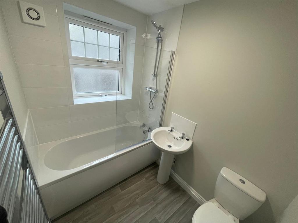 Bathroom.jpeg