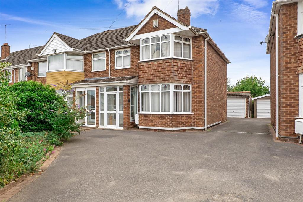 Dark Lane, Bedworth 3 bed semidetached house for sale £255,000