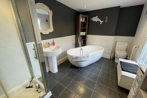 3 bedroom terraced house for sale - CLENT - Bromsgrove Road