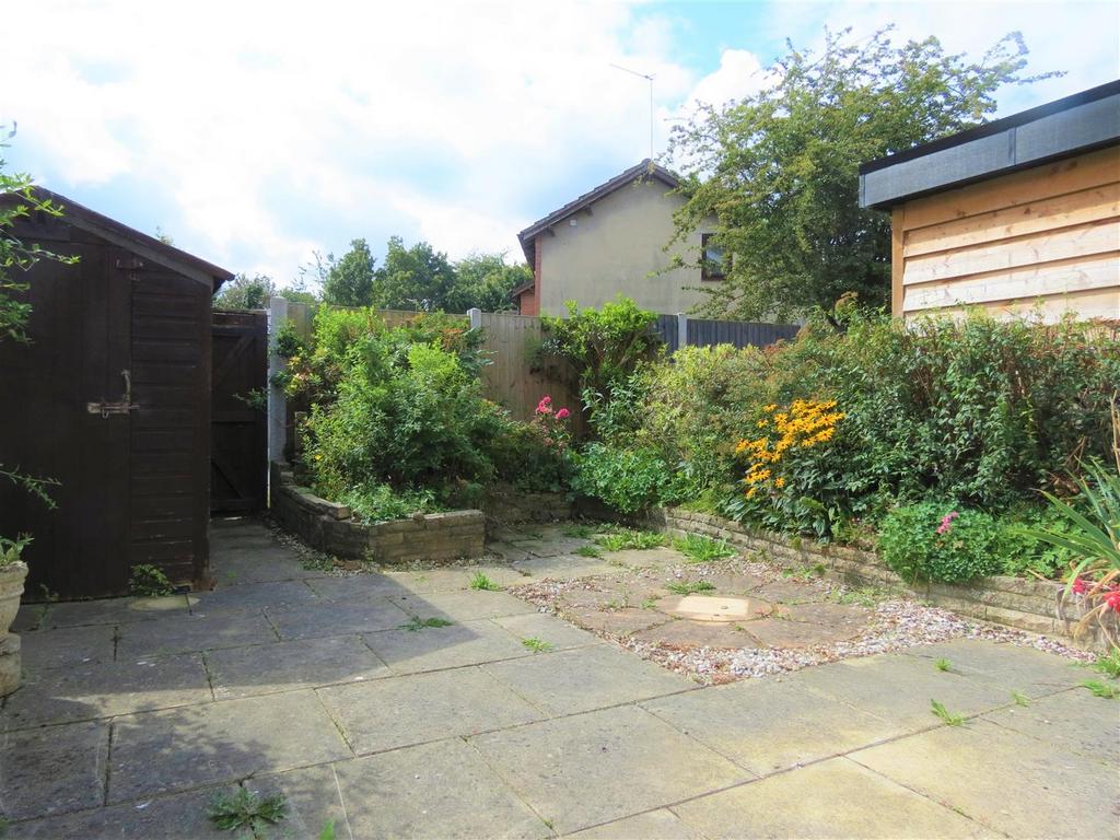 Fernlea Croft, Gains Park, Shrewsbury 3 bed terraced house for sale £159,995