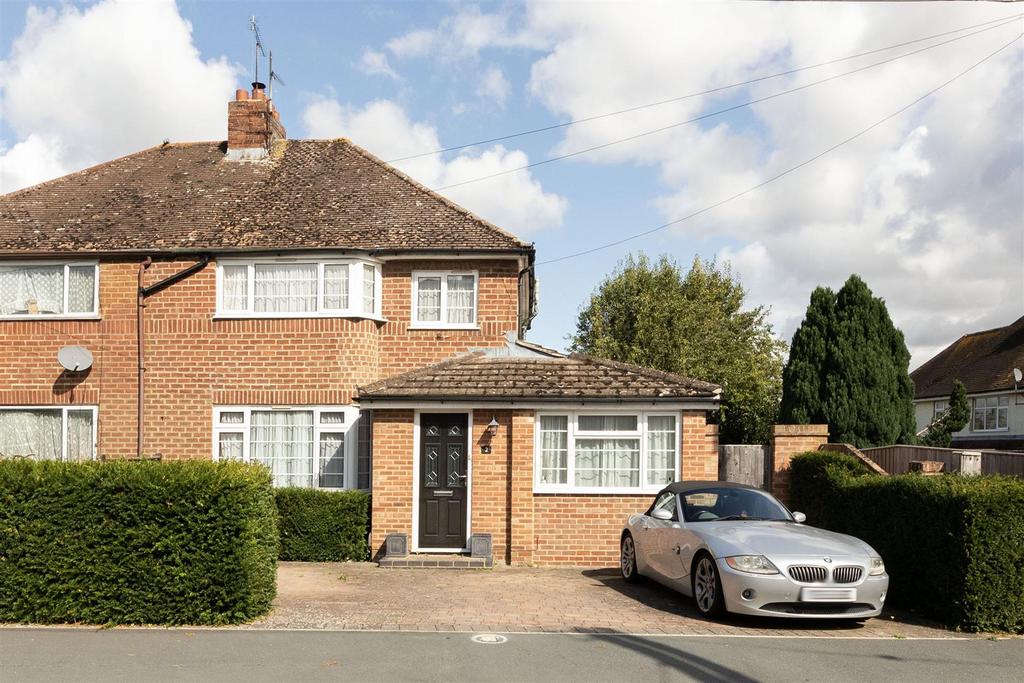 Melton Drive, Didcot 3 bed semidetached house for sale £450,000