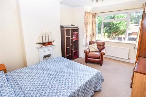 3 bedroom semi-detached house for sale, Farnborough, Hampshire GU14
