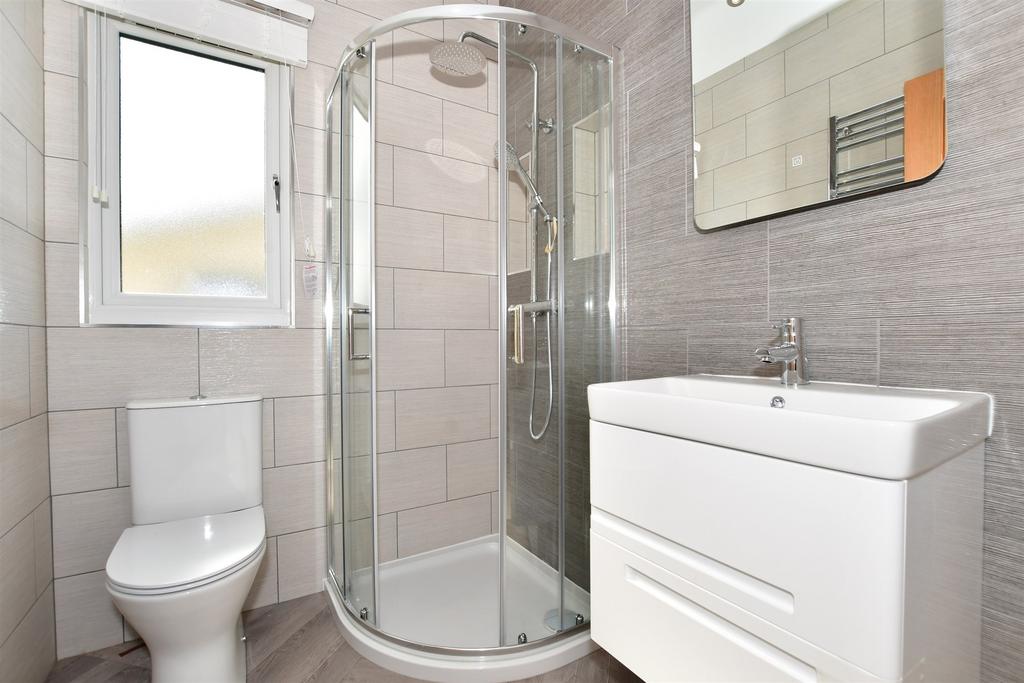 En Suite Shower Room